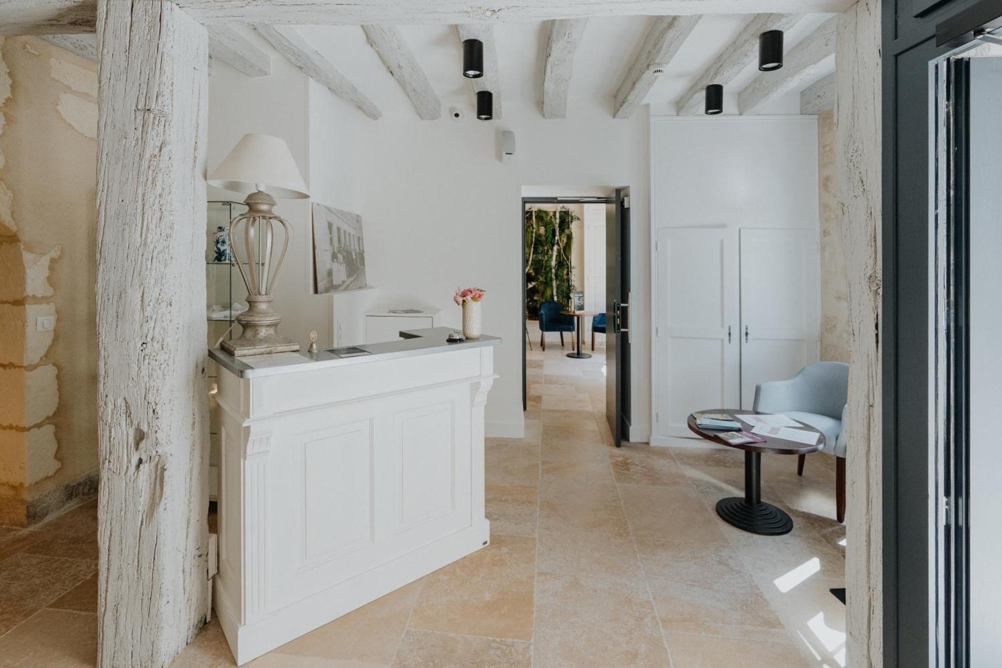 The Originals Boutique, Hotel Le George , Лош Екстериор снимка