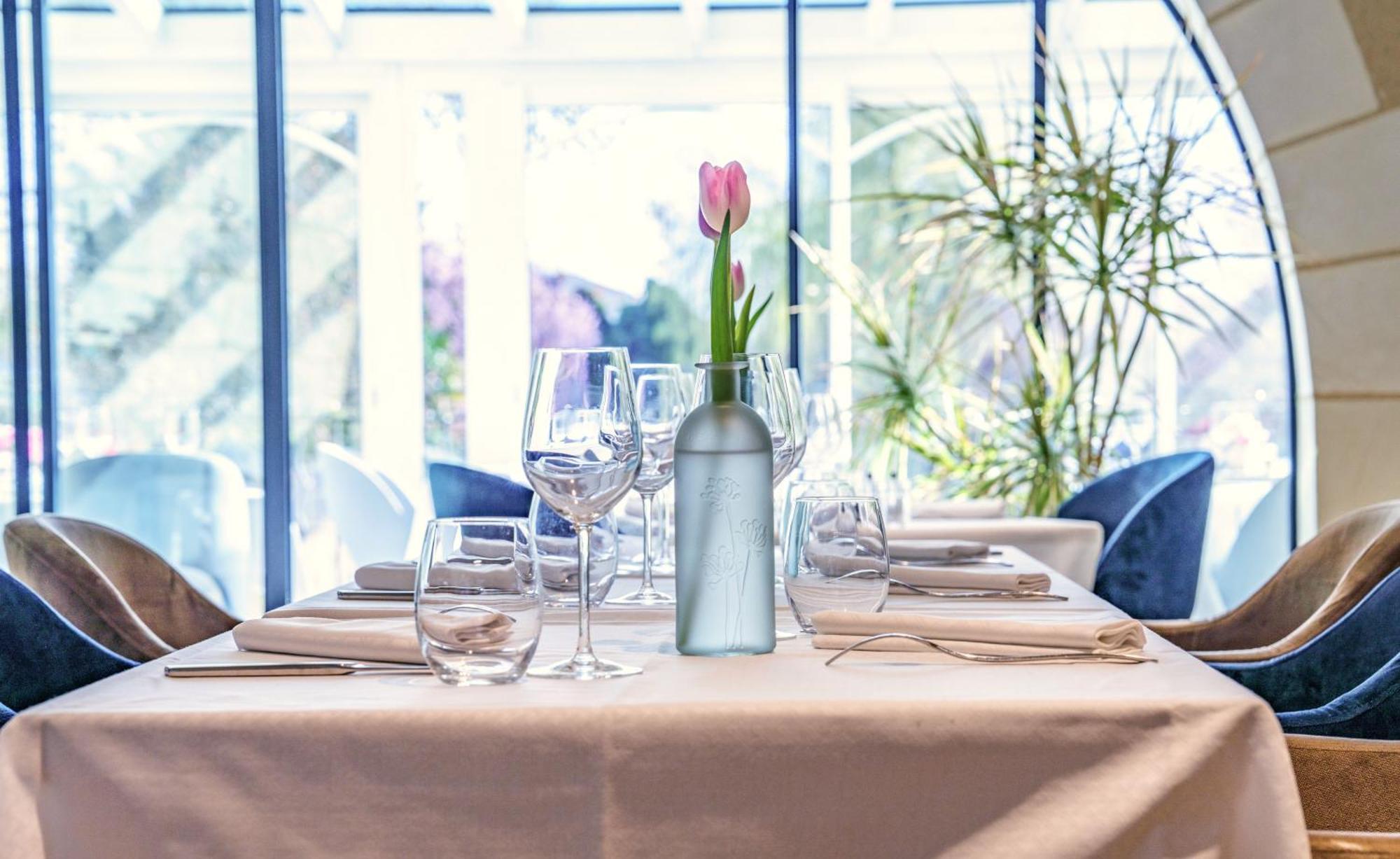 The Originals Boutique, Hotel Le George , Лош Екстериор снимка
