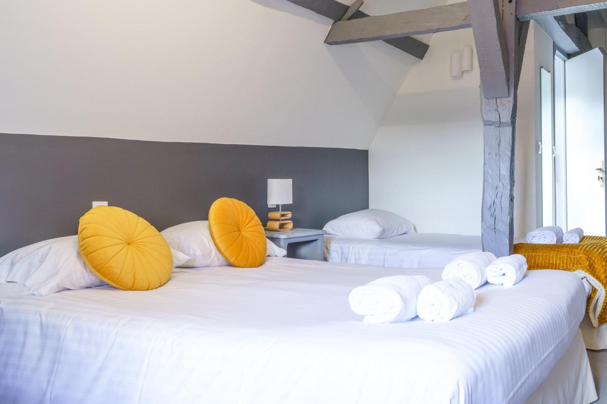 The Originals Boutique, Hotel Le George , Лош Екстериор снимка