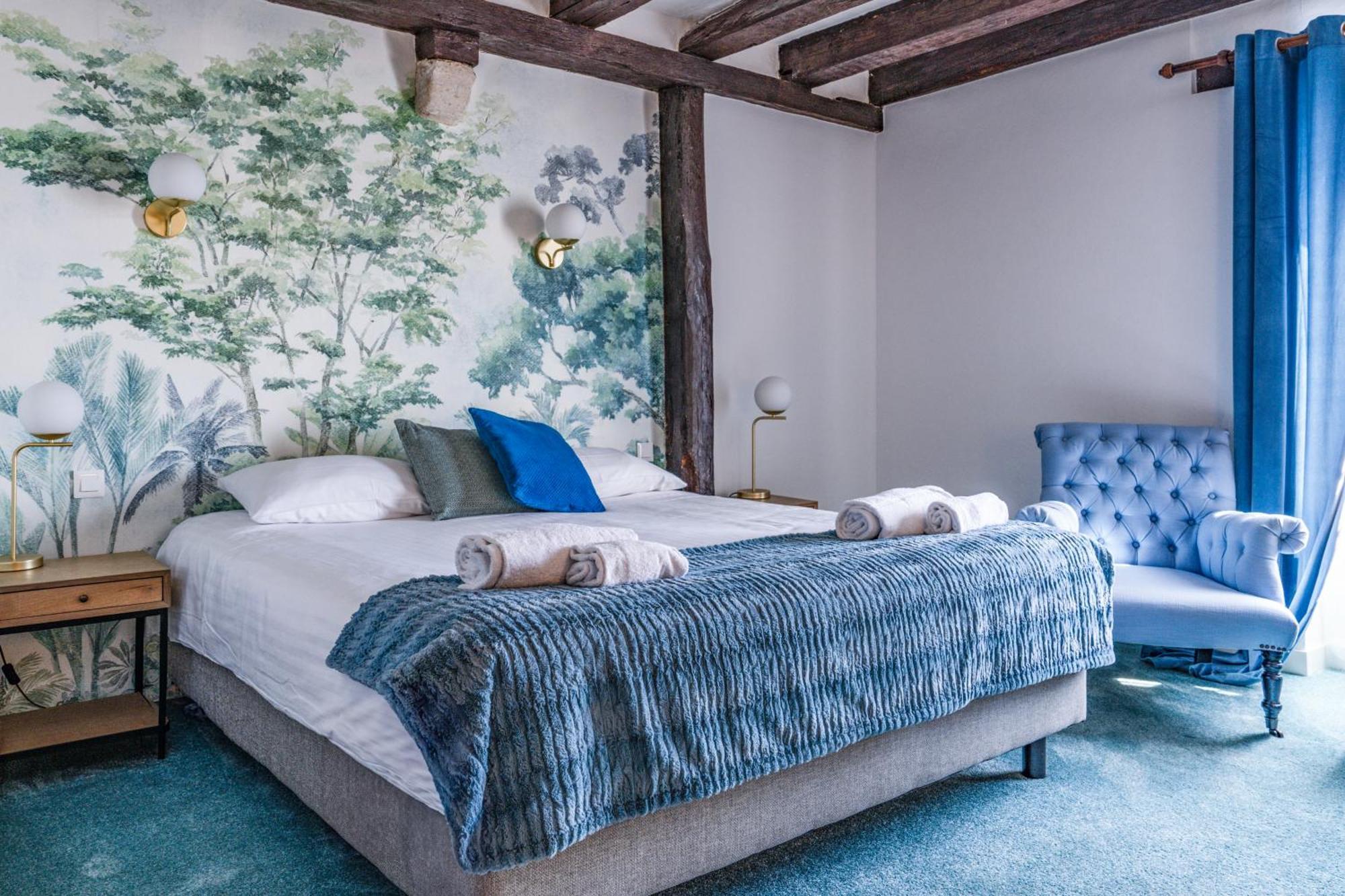 The Originals Boutique, Hotel Le George , Лош Екстериор снимка