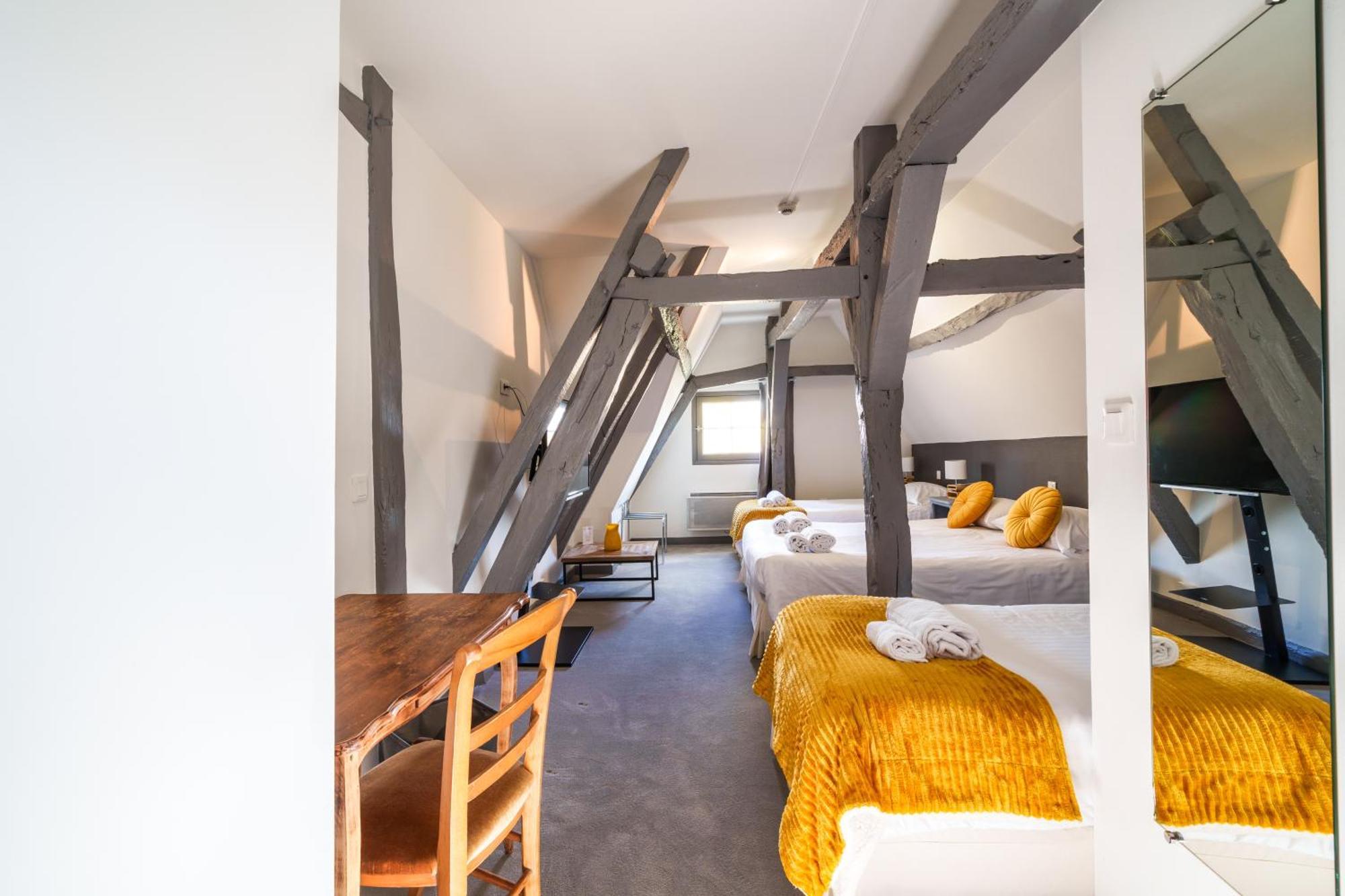 The Originals Boutique, Hotel Le George , Лош Екстериор снимка